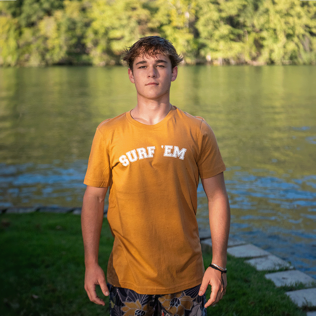 Wild Halo Surf ’Em Tee – vintage UT University of Texas inspired men and women’s graphic tee with surf attitude lake-life wake surfing